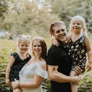 Meet your Posher, Brittany